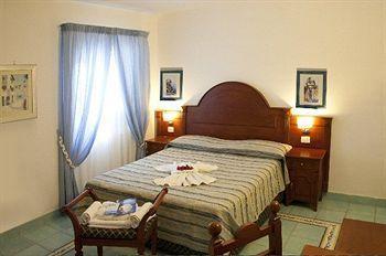 Isolabella Hotel Ventotene Bagian luar foto